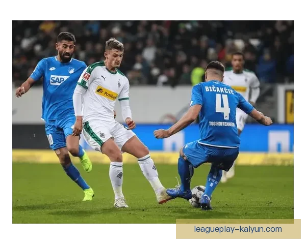 德甲实力派新援持续提升，展现出强大竞争力引人关注