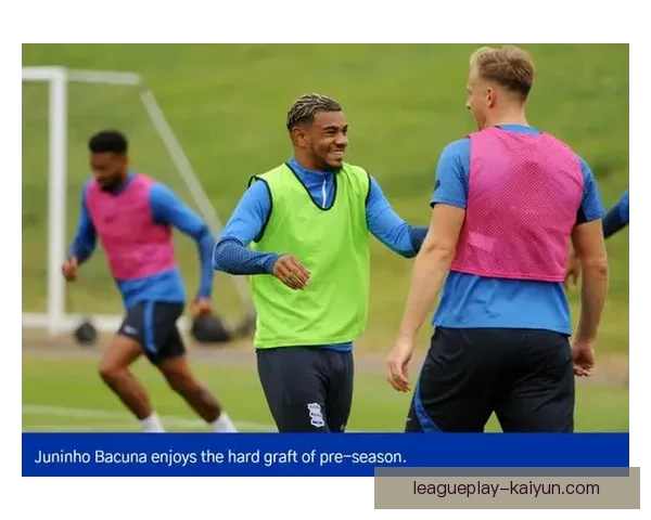 马尔蒂诺在本赛季的执教表现稳健，球队状态逐渐回暖，值得关注。